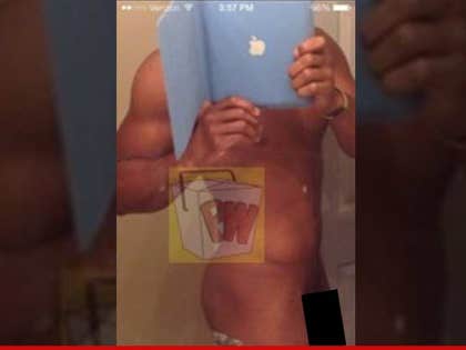 0303-michael-sam-naked-censored-01