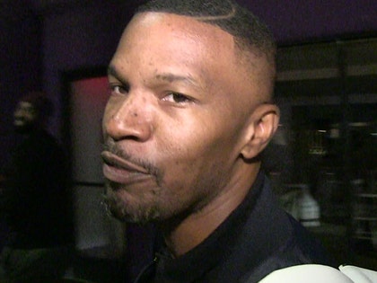 0706-jamie-foxx-tmz-01