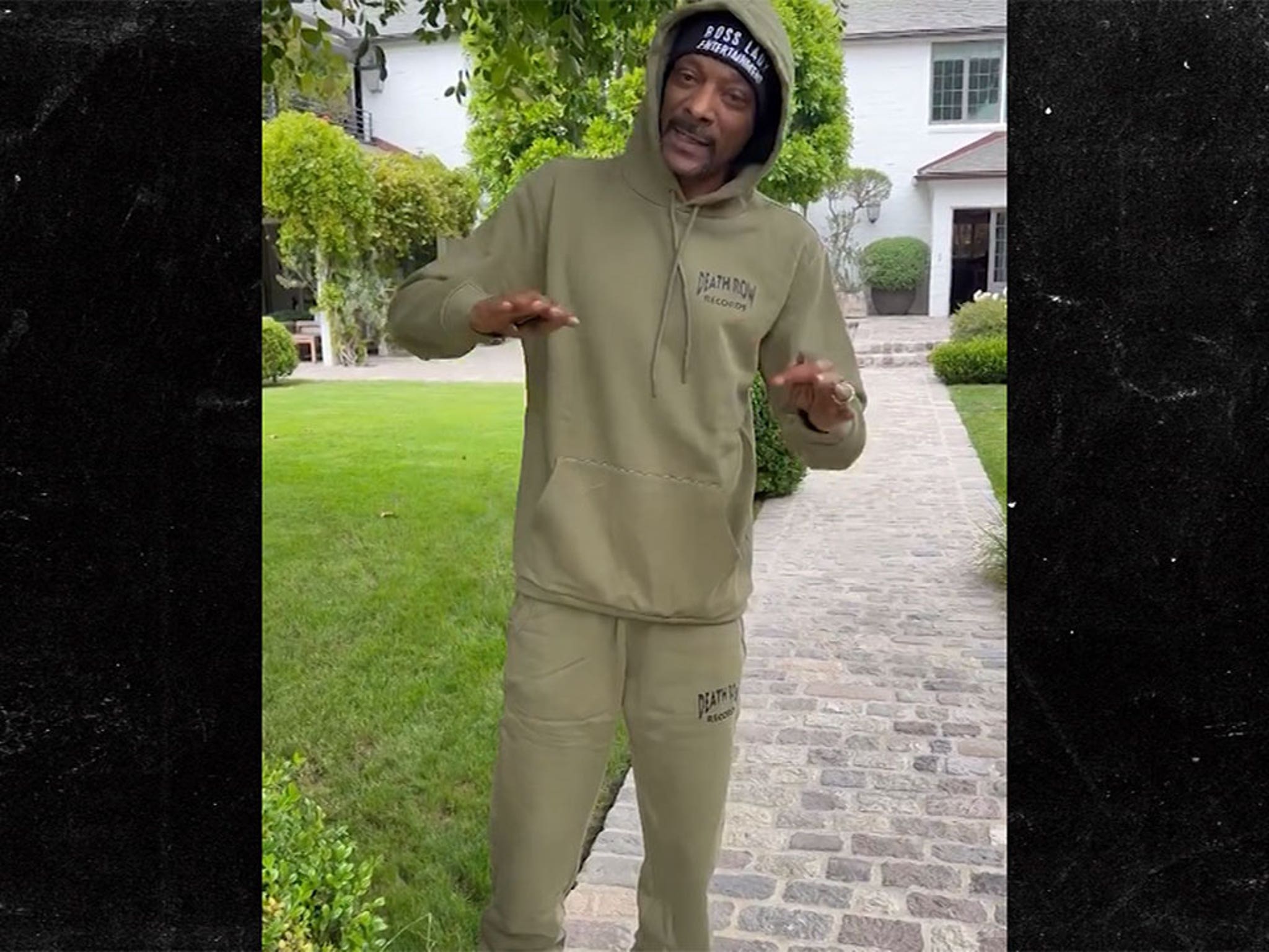 SnoopDogg Doggystyle Record Joggers