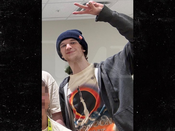 robin westman tmz blur 4