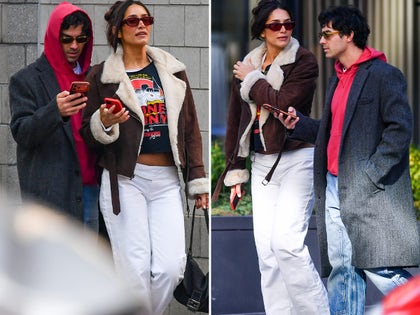 1118-Joe-Jonas-Tatiana-Gabriela-Close-In-New-York-PRIMARY