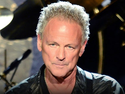 Lindsey-Buckingham-main-getty-1