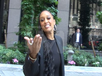 062526 tia mowry primary