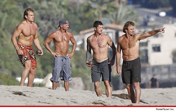 Kenny Chesney -- Forget Horseshoes I'm Ballin' in Malibu :: 1023-chesney-beach-pcn-10