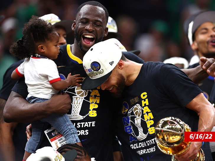 Klay Thompson lost his ring, danced, and ran over a fan at Warriors parade  