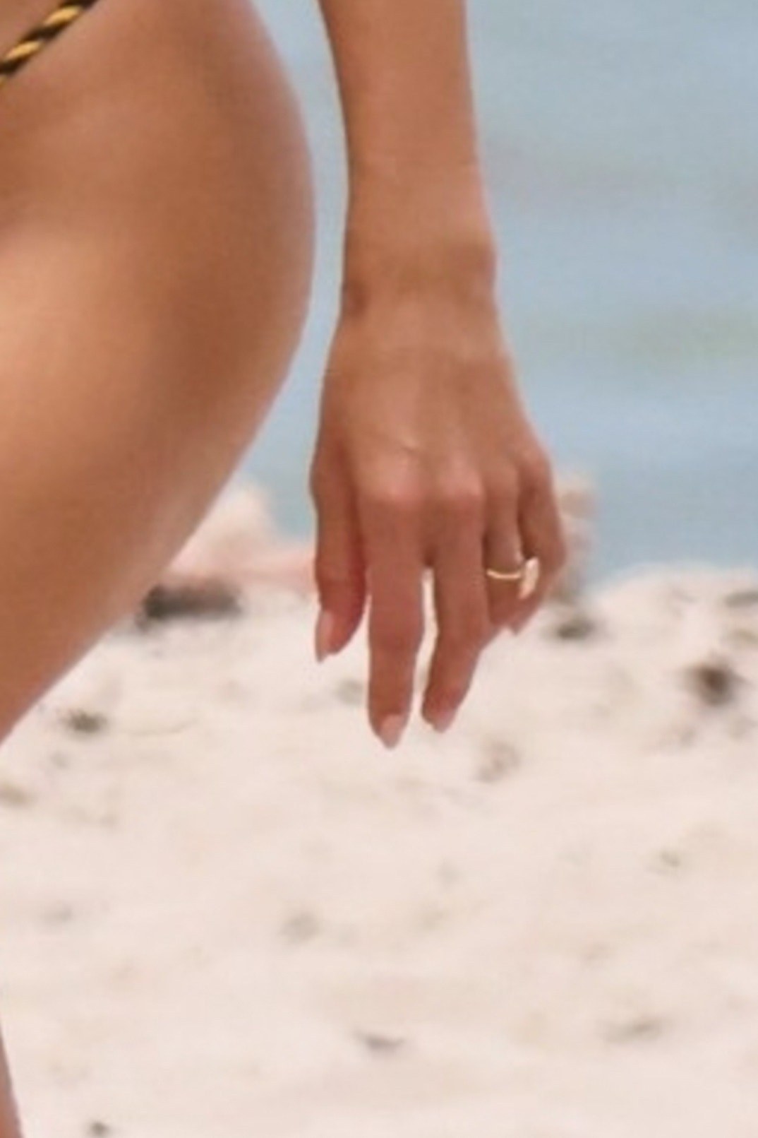 Alessandra Amborsio Yellow Bikini 9