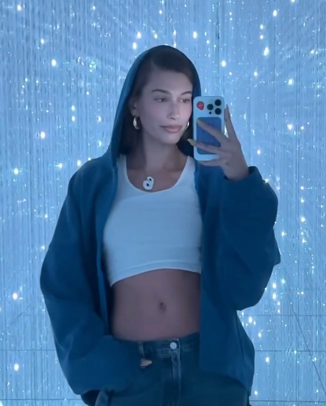 Hailey Bieber