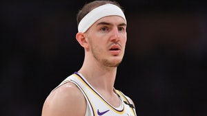 Lakers' Alex Caruso Skips Sister's Wedding to Stay In NBA Bubble