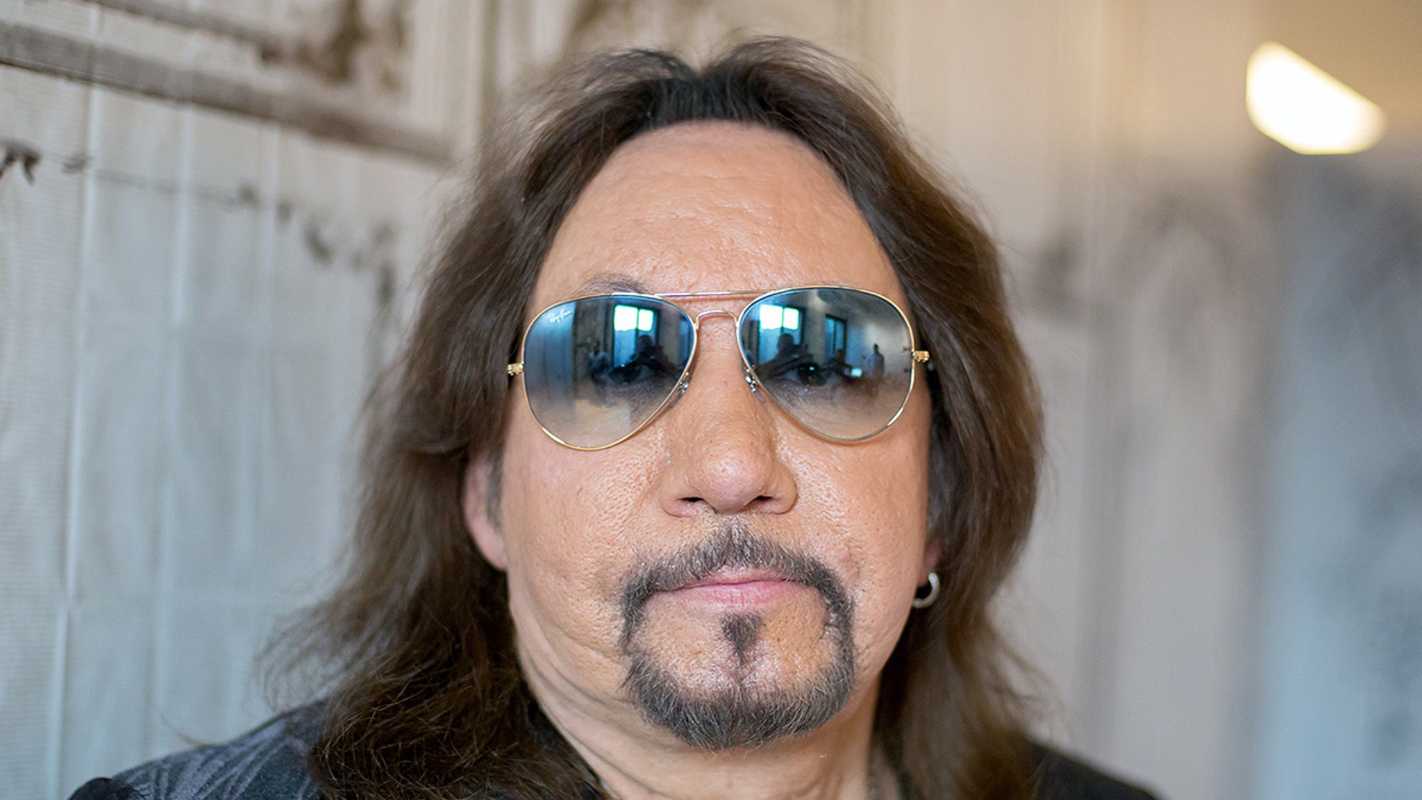 KISS Guitarist Ace Frehley On Life Support With Brain Bleed