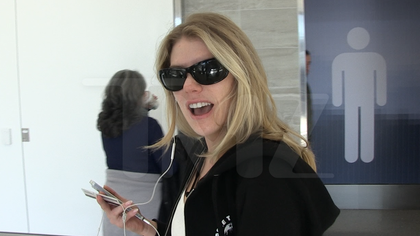 112525 charolette mckinney kal.jpg