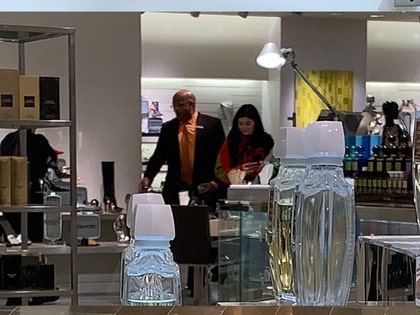 0304-kylie-jenner-bg-02