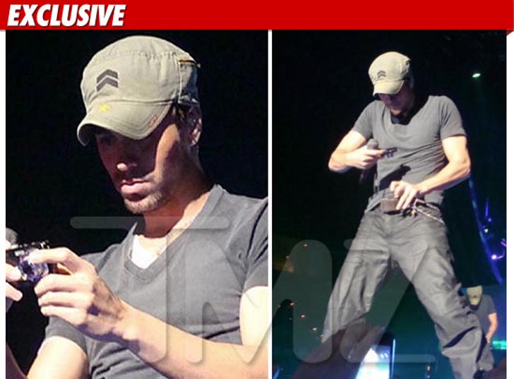 Enrique Iglesias honors World Cup bet, water-skis naked 