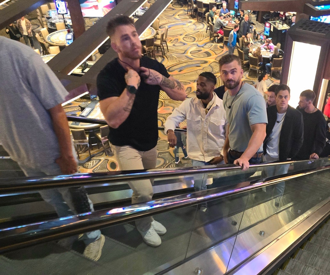 Taylor Frankie Paul Shares Romantic Moment With Suitor During Bachelorette Filming In Las Vegas  17