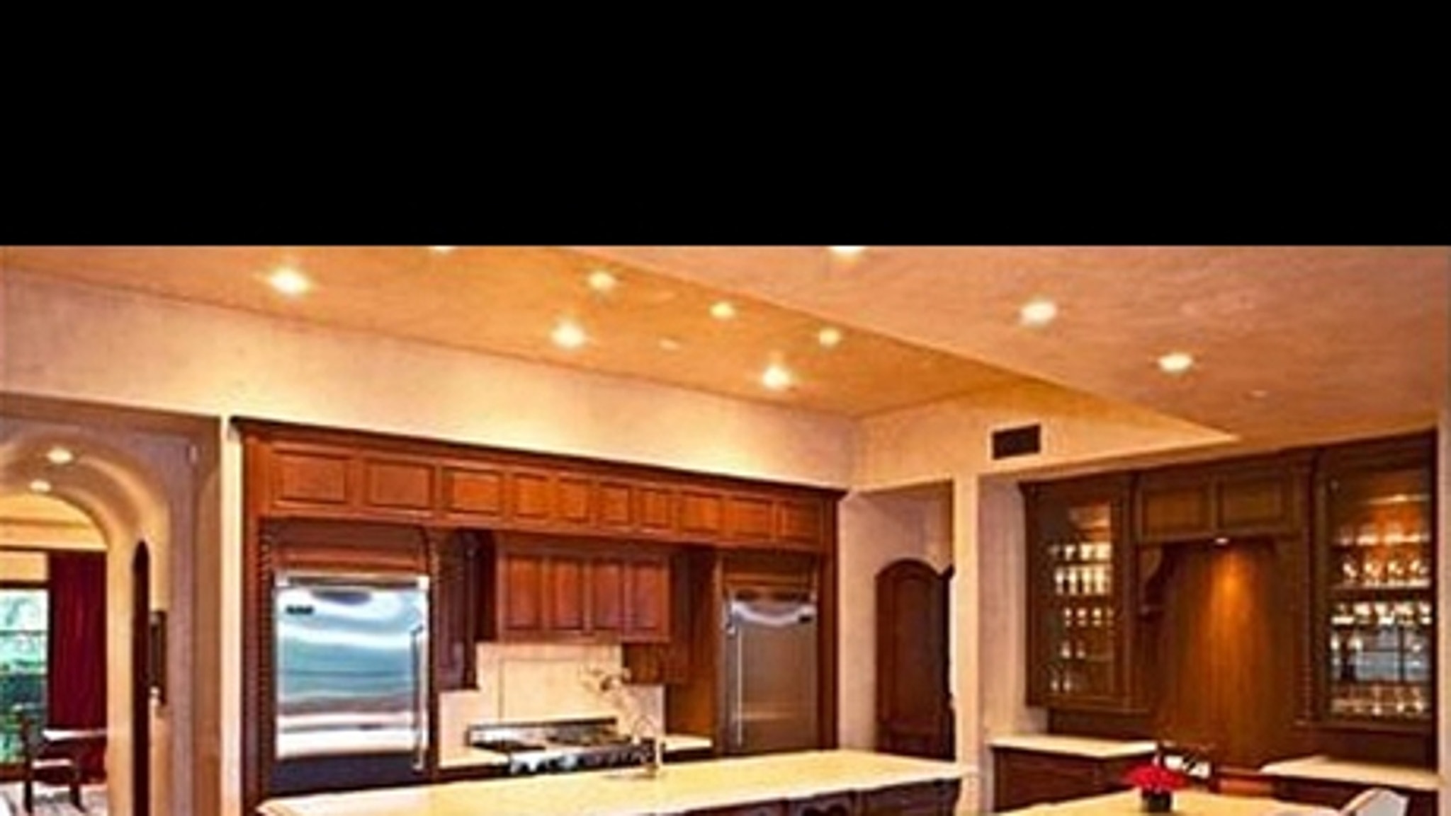 Avril Lavigne House For Sale Photo Gallery