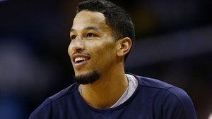 OKC's Andre Roberson Redeems Himself With 30% Tip at Restaurant
