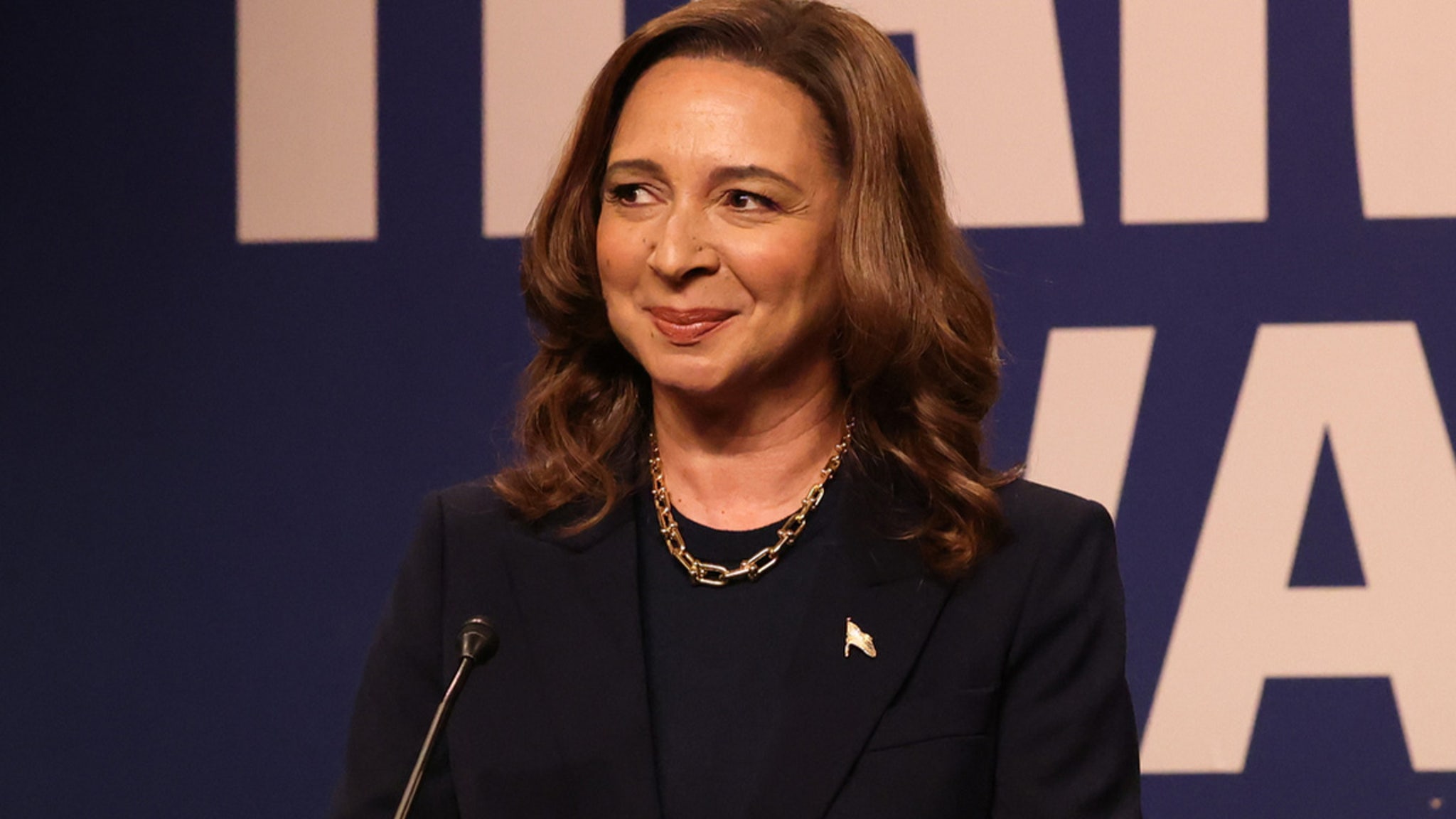 Maya Rudolph Returns as Kamala Harris on 'SNL,' Dana Carvey and Andy Samberg Cameo