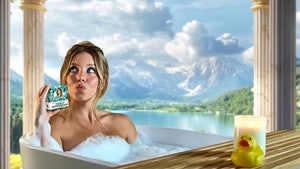 sydney sweeney dr squatch ad 2