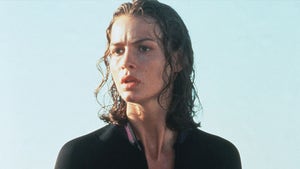 0716-Saffron-Burrows-Memba-Them-PRIMARY