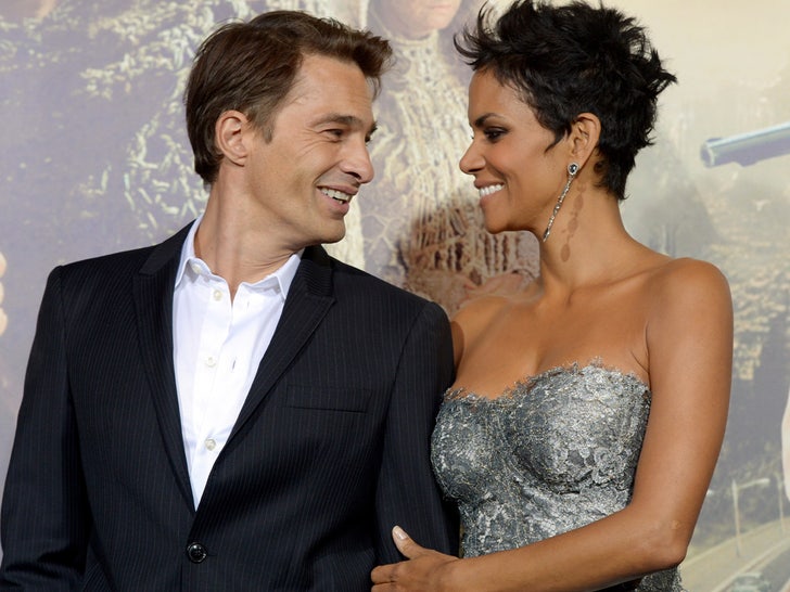 Halle Berry & Olivier Martinez Photos