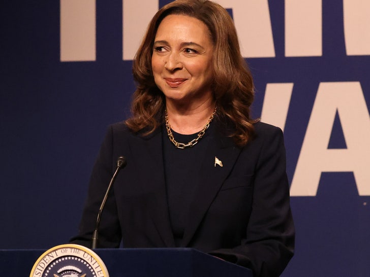 Maya Rudolph Returns as Kamala Harris on ‘SNL,’ Dana Carvey and Andy Samberg Cameo