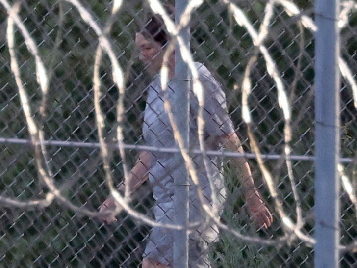 0715-Ghislaine-Maxwell-Jail-Track-SUB-2