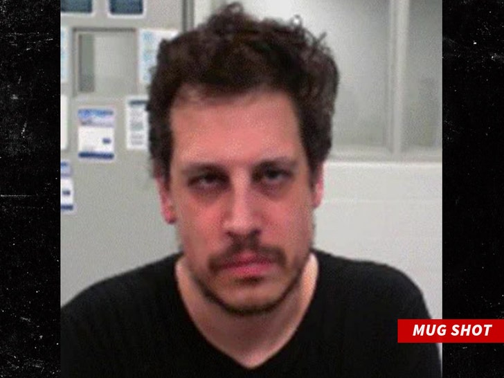 milo yiannopoulos mug