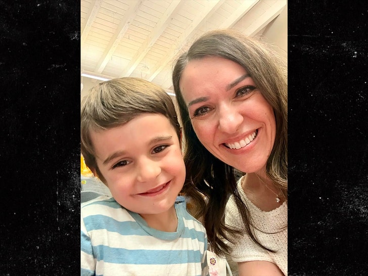 Theo Sabo and mom gofundme 1