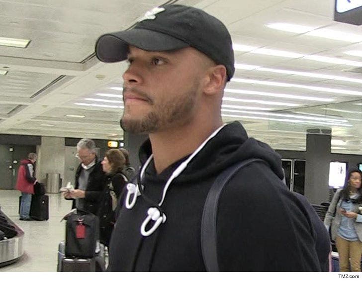 Dak Prescott's Pit Bull Dog Attacks Neighbor Quarantined :: 0226-dak-prescott-tmz-4