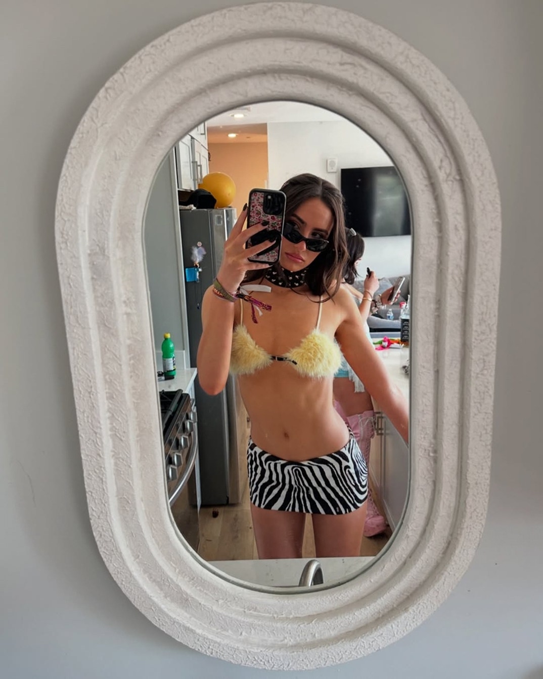 Ashtin Earle Hot Shots 8