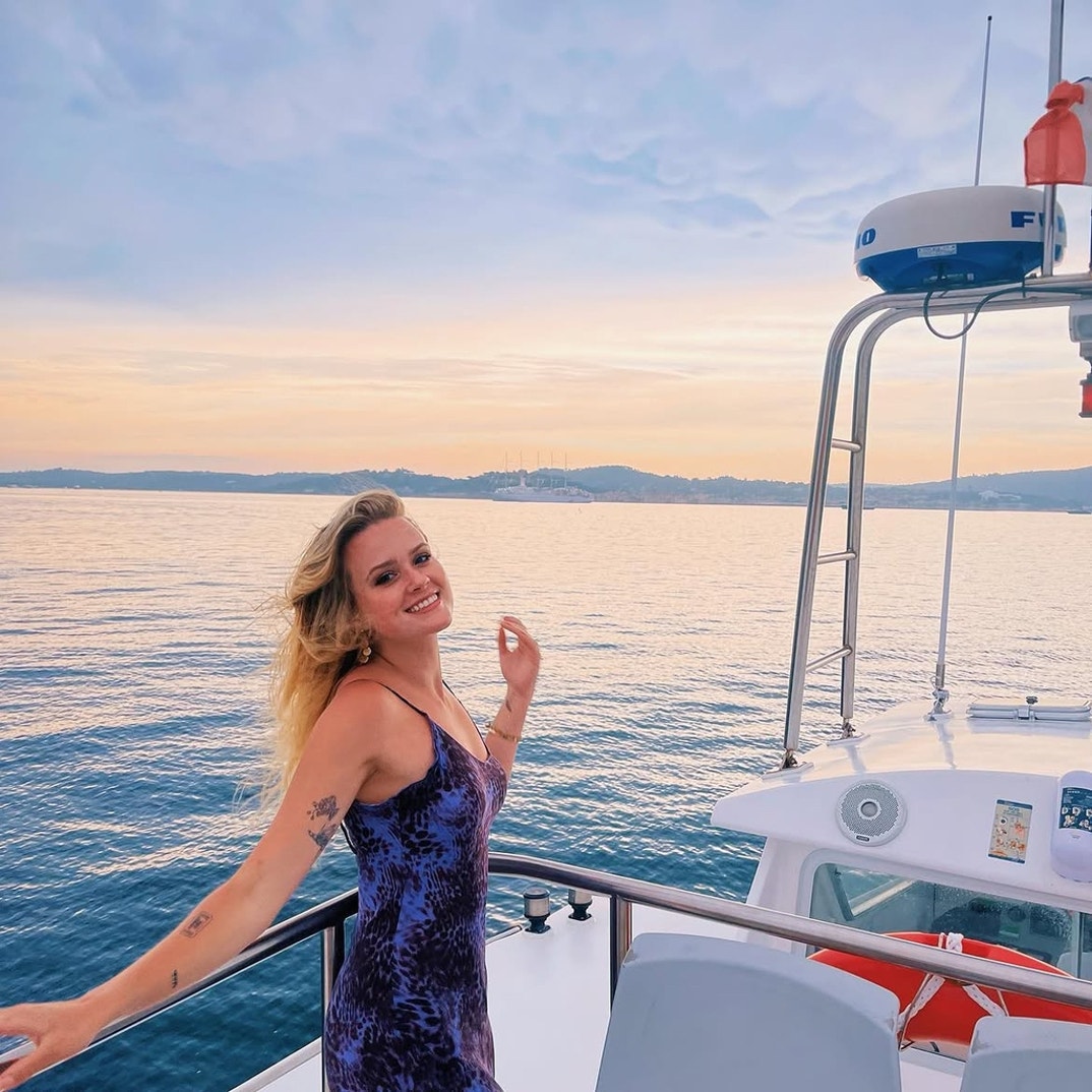 Ava Phillippe Hot Shots 5