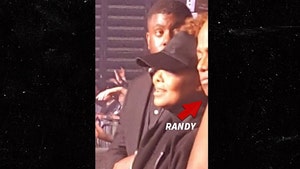 Janet Jackson Takes Brother Randy to See Bruno Mars Concert (PHOTO + VIDEOS)