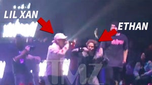 Lil Xan Brings 'Shameless' Doppelganger Out Onstage