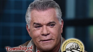 Ray Liotta to Be Honored by His New Jersey Hometown