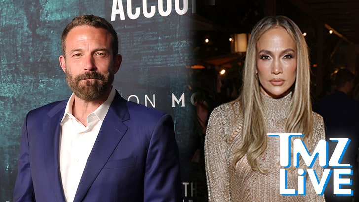 Artistes 100725_jlo_ben_live_kal