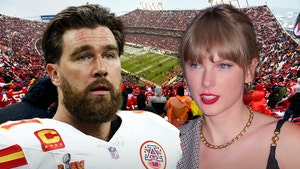 taylor swift travis kelce chiefs stadium getty 1