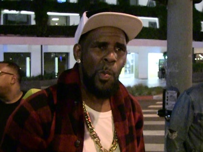 0316-r-kelly-tmz-01