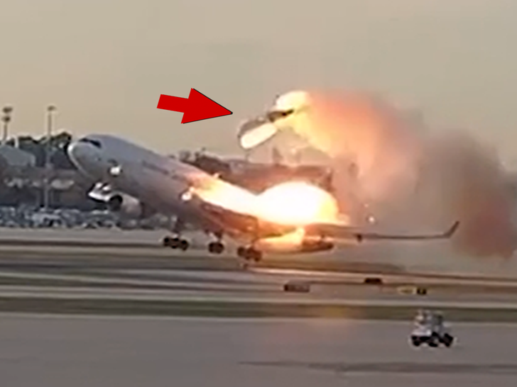 plane-engine-crash-explosion-sub