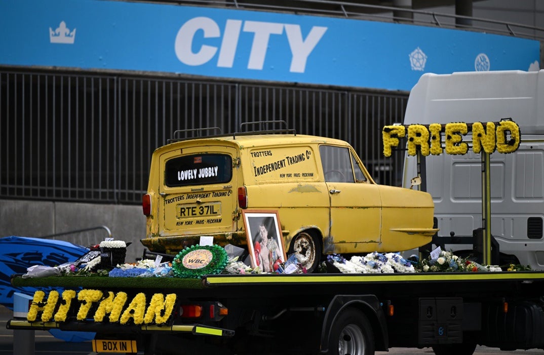 Friends & Family Mourn at Ricky Hatton's Funeral 8