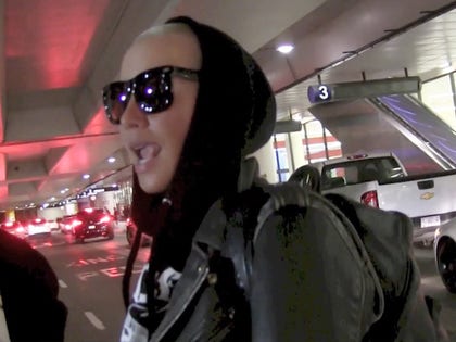 020516_amber_rose_splash_ipad