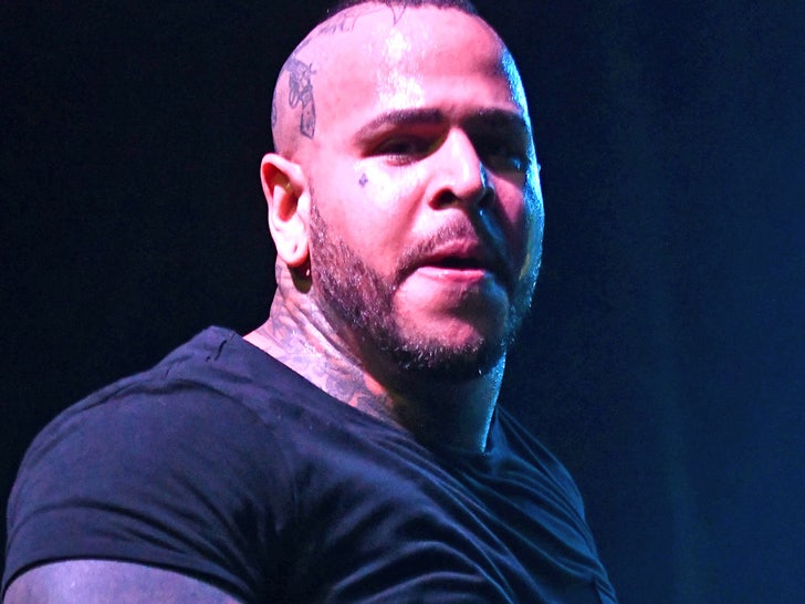 tommy vext