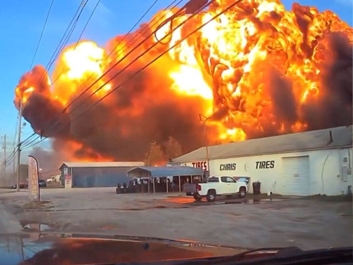 UPS plane crashes in Kentucky