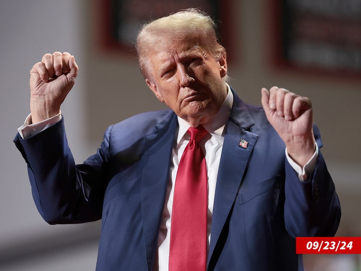 Donald Trump Debuts New Weight-Lifting Dance Move That Melania 'Hates' 1 donald trump dance sub getty swipe 2