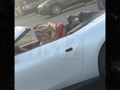 Savannah Chrisley and boyfriend tmz 1