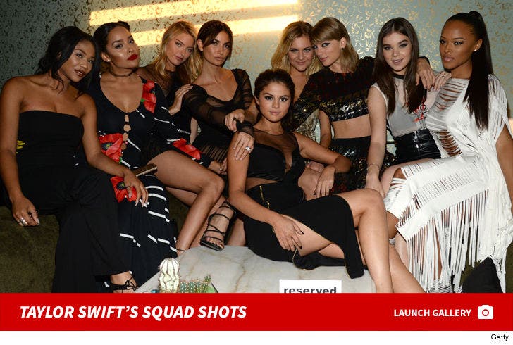 Taylor Swift's Squad Photos