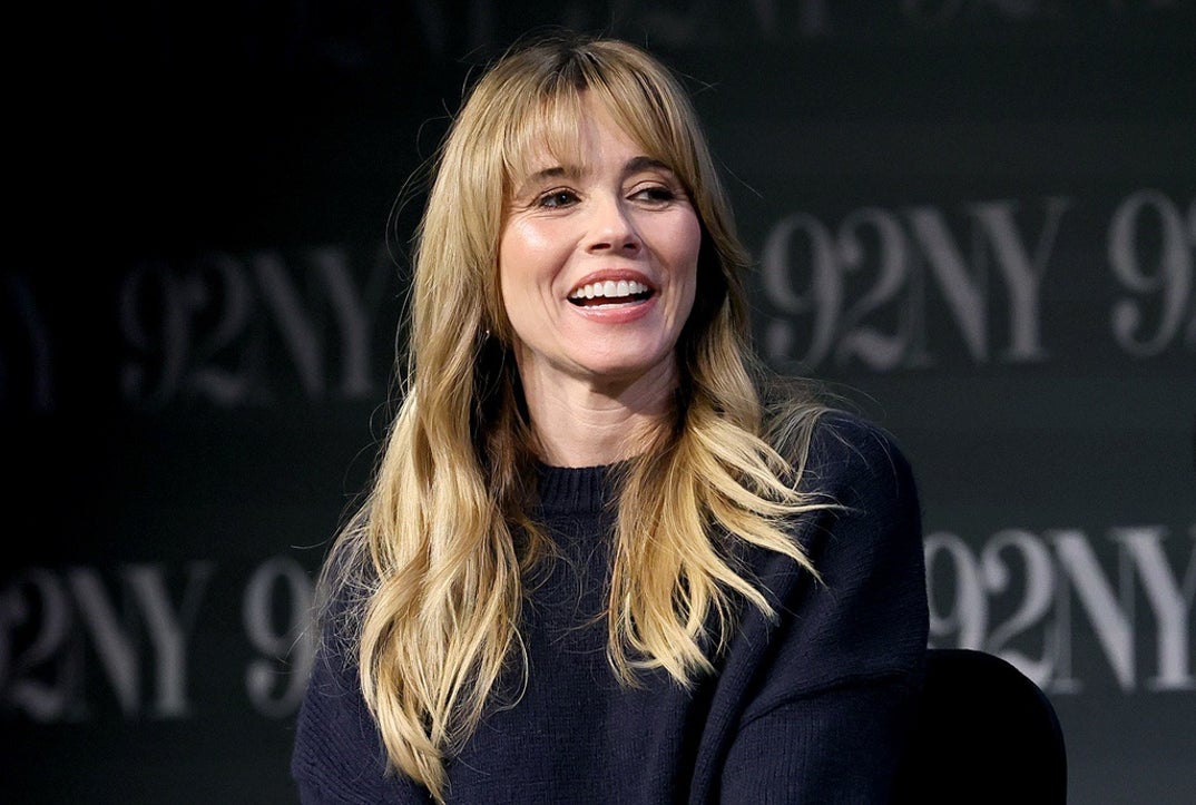 Linda Cardellini Through The Years 6