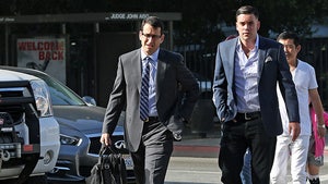 Mark Salling -- Surrenders for Child Porn Charges (PHOTO)