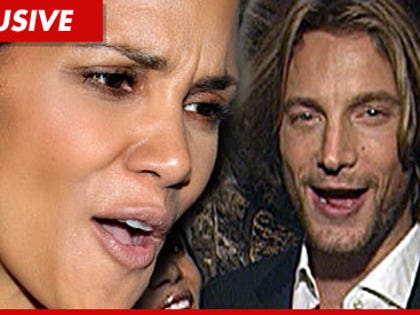 0826_halle_gabriel_ex