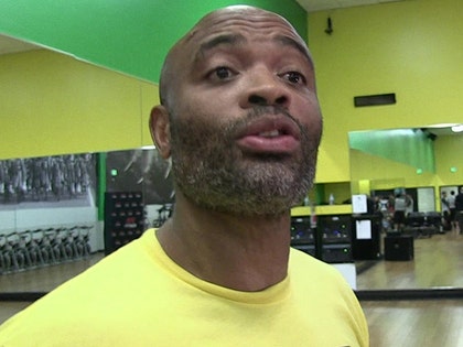 0511-anderson-silva-tmz-01