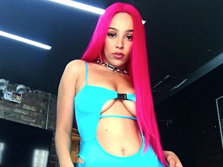 Doja Cat's Hot Shots