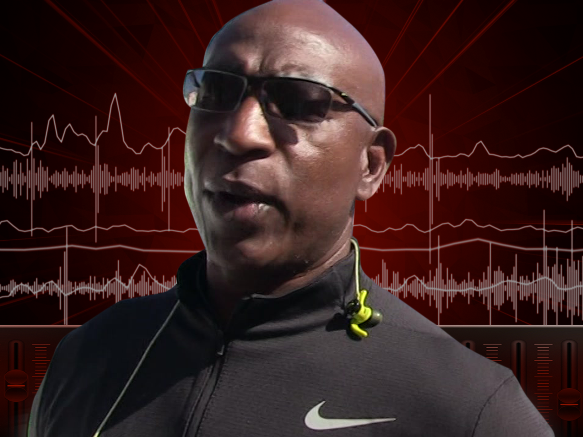 Eric Dickerson uses effeminate voice to call new Rams uniforms